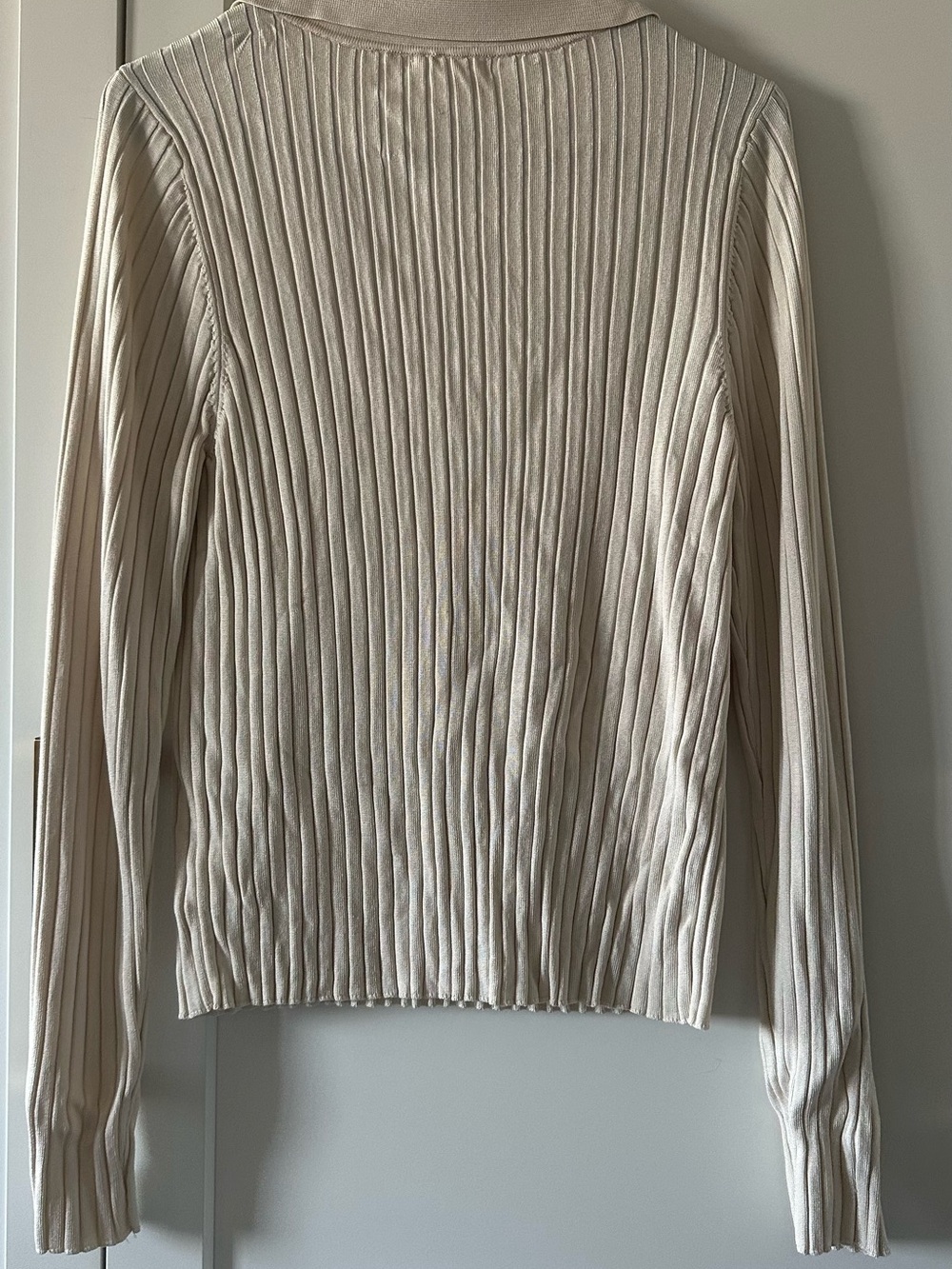 Good American Cream Ribbed Button Polo Top - Picture 3 of 4